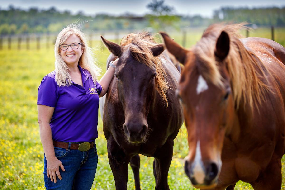 Erin Oberhaus with horses Erin Oberhaus with horses
